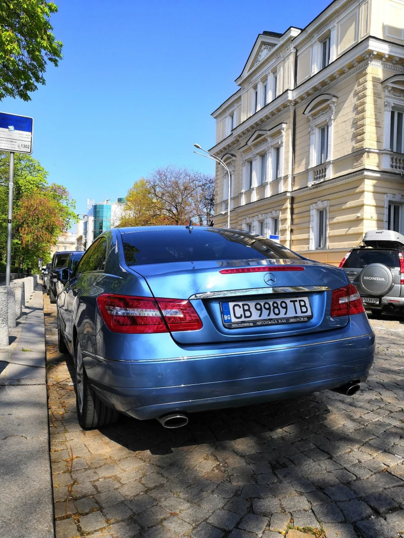 Mercedes-Benz E 350 Coupe, снимка 4 - Автомобили и джипове - 49410273