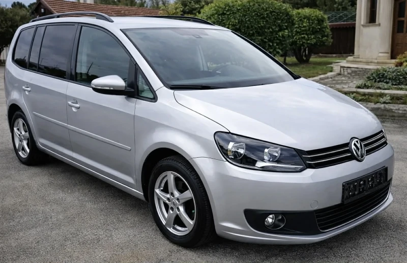 VW Touran 1.6 TDi 7 Местен