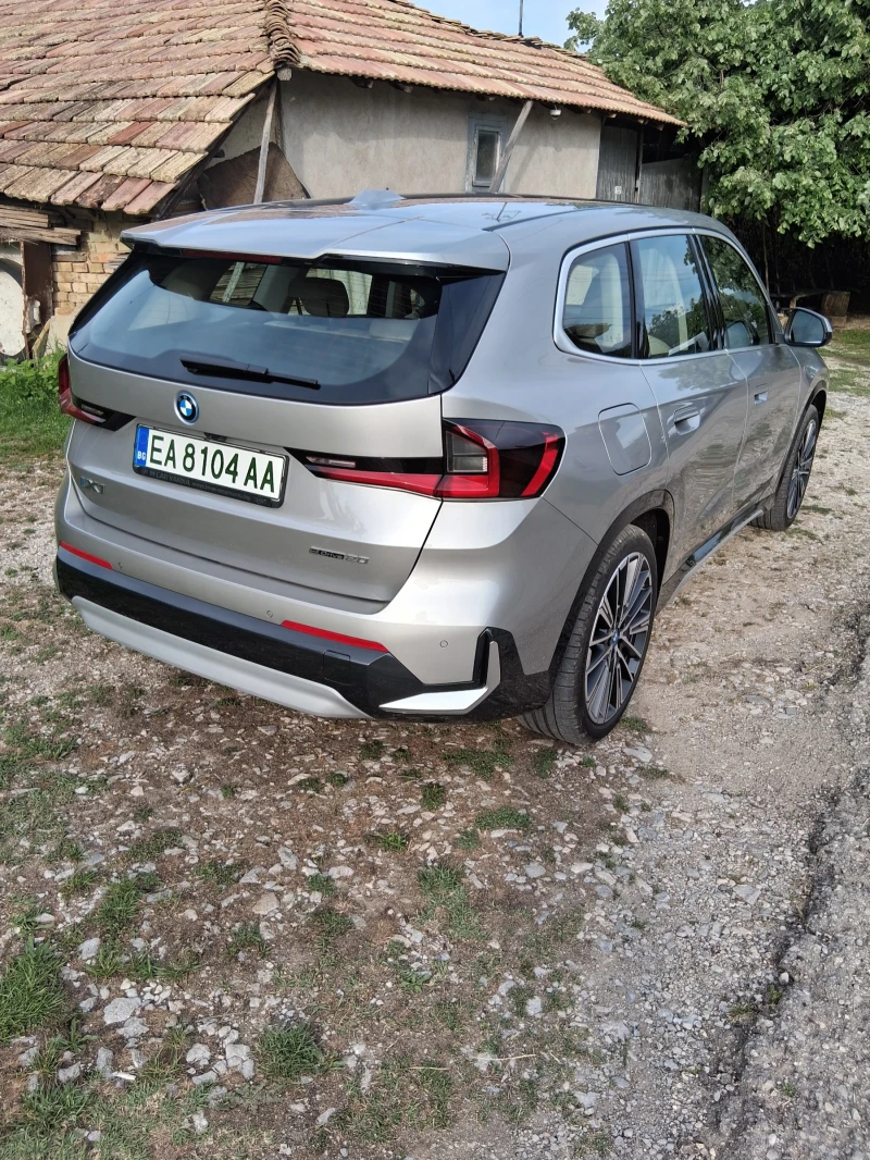BMW iX1 E Drive 20, снимка 6 - Автомобили и джипове - 50226078