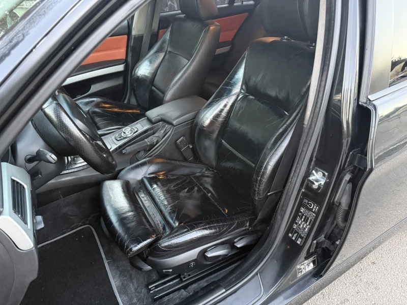 BMW 330 i , снимка 11 - Автомобили и джипове - 52739504