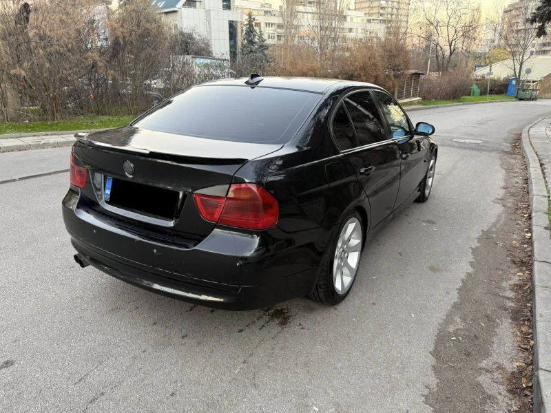 BMW 330 i , снимка 7 - Автомобили и джипове - 52739504