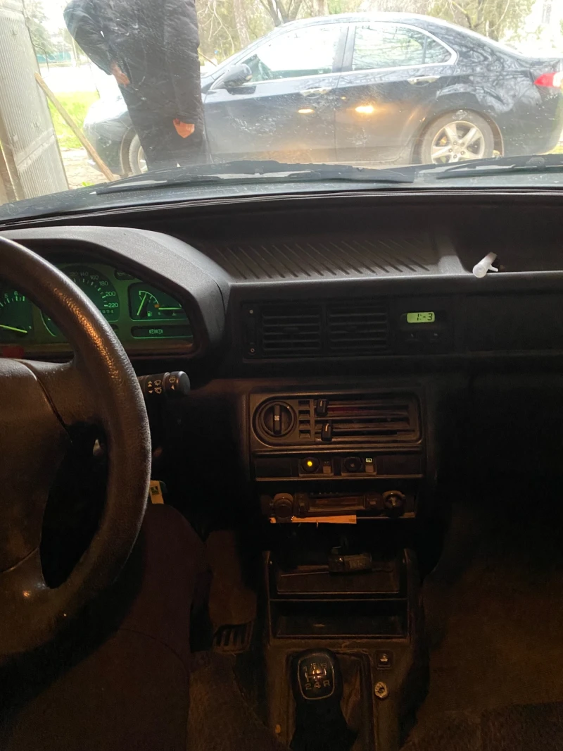 Ford Fiesta 1.3, снимка 7 - Автомобили и джипове - 52884351