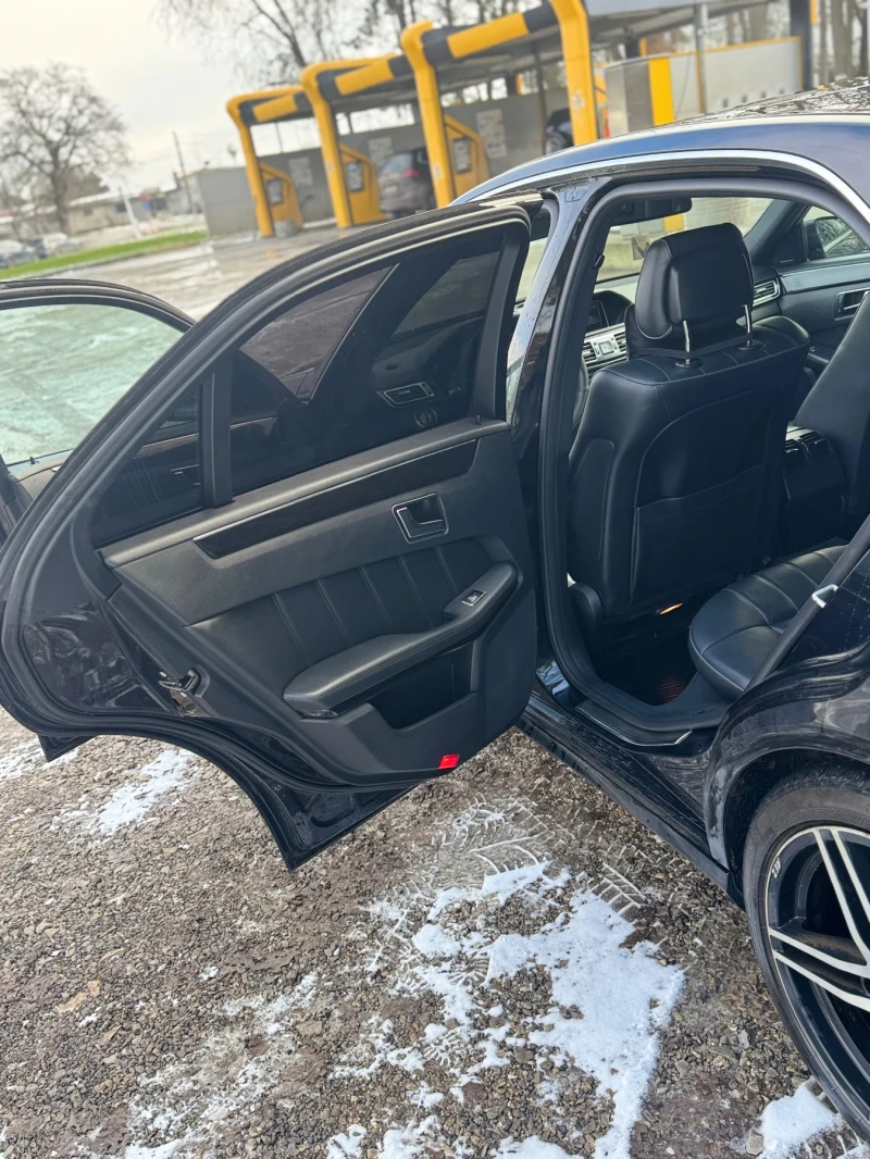 Mercedes-Benz E 220 2.2CD? BlueTech, снимка 9 - Автомобили и джипове - 52915774