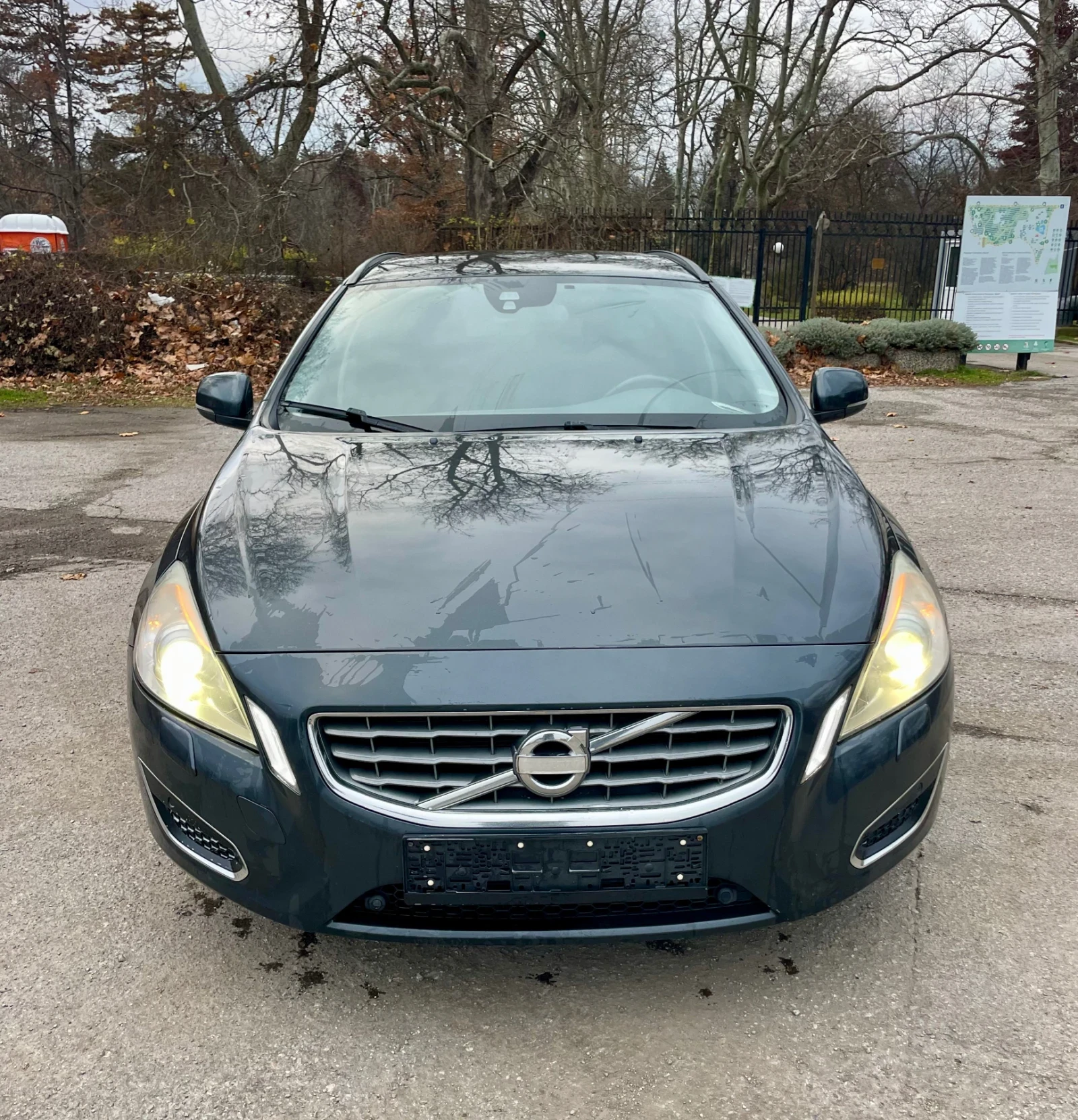 Volvo V60 D4 navi , снимка 1