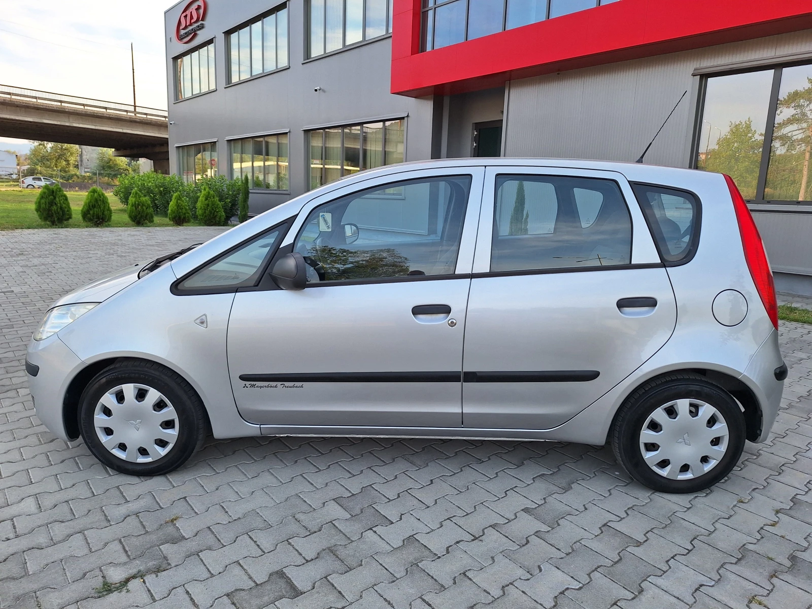 Mitsubishi Colt 1.1i  - изображение 2