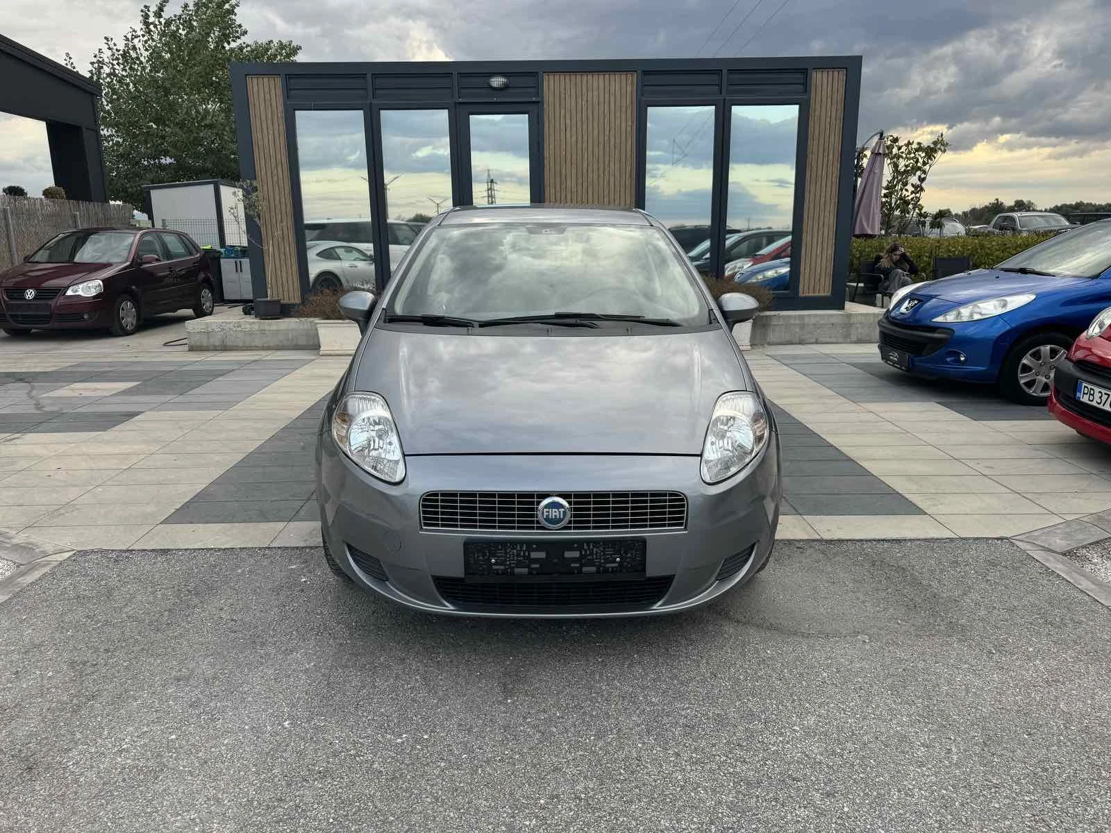 Fiat Punto 1.3MultiJet 90kc 6ск - изображение 2