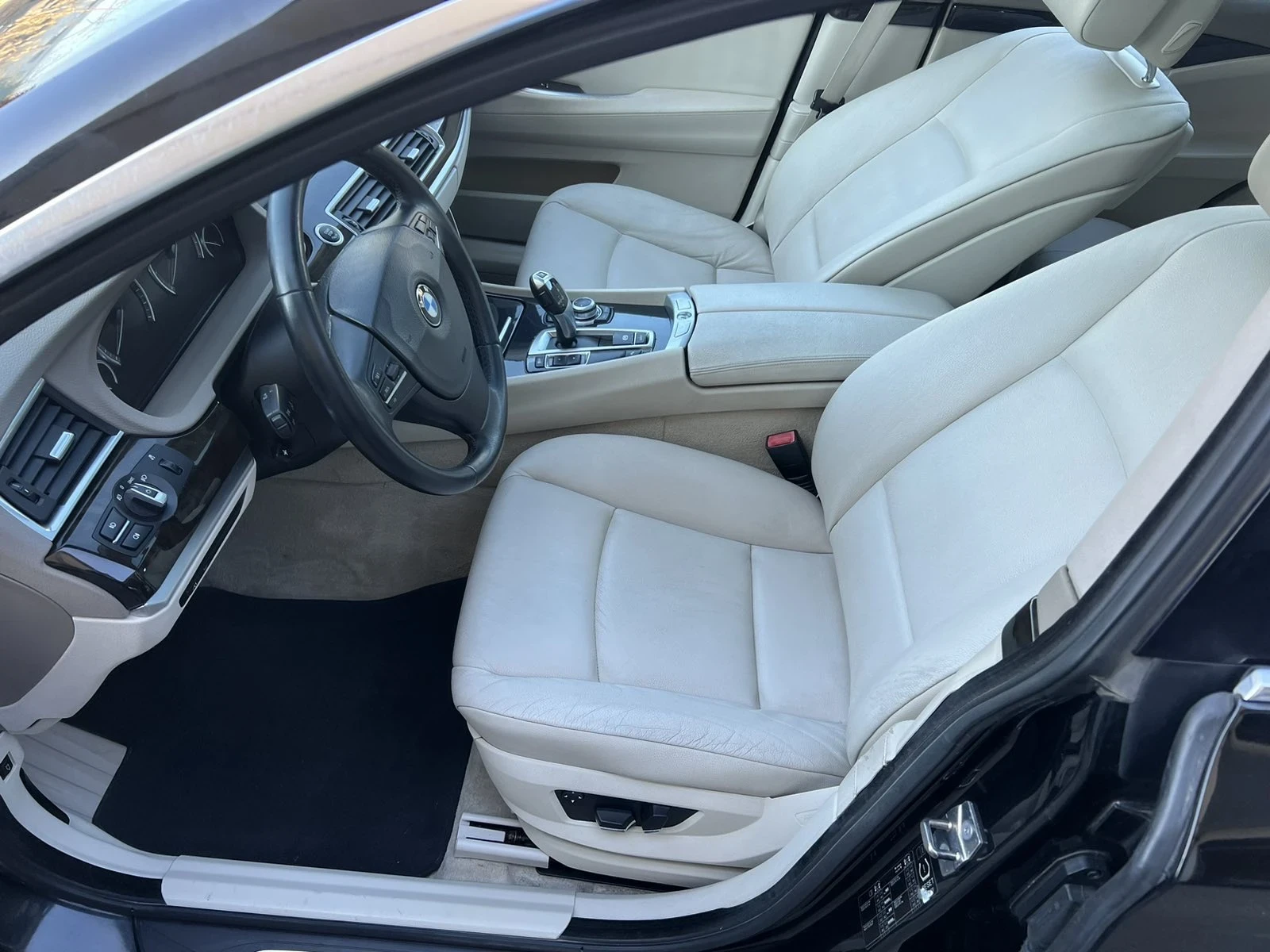 BMW 5 Gran Turismo 535 - изображение 8