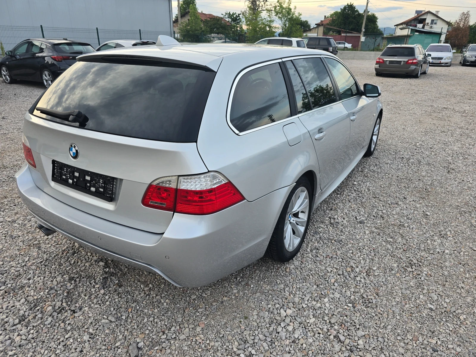 BMW 530 M-пакет FACELIFT SAT - изображение 5