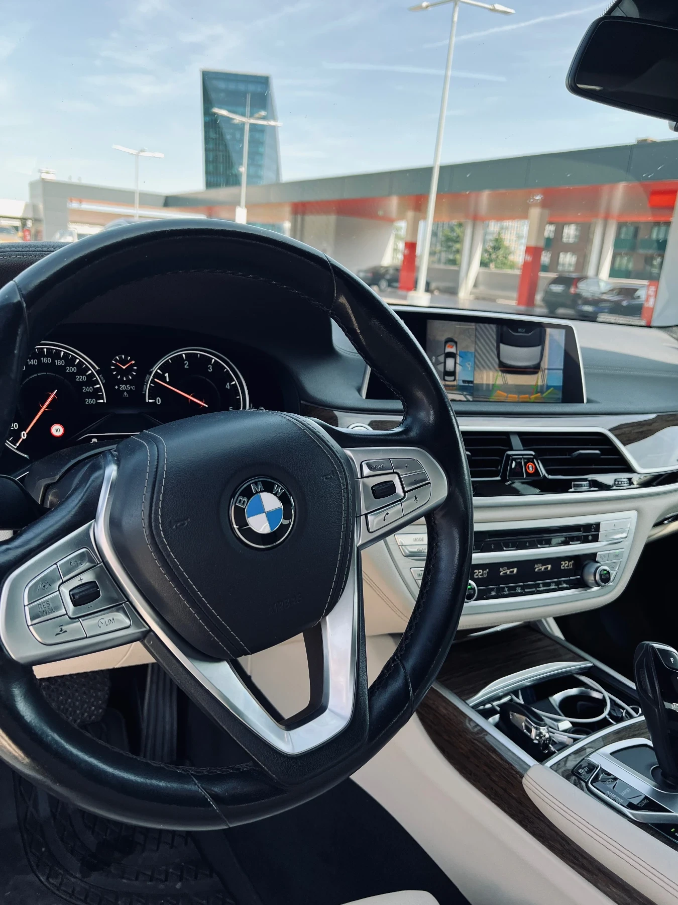 BMW 730 d xDrive  - изображение 10