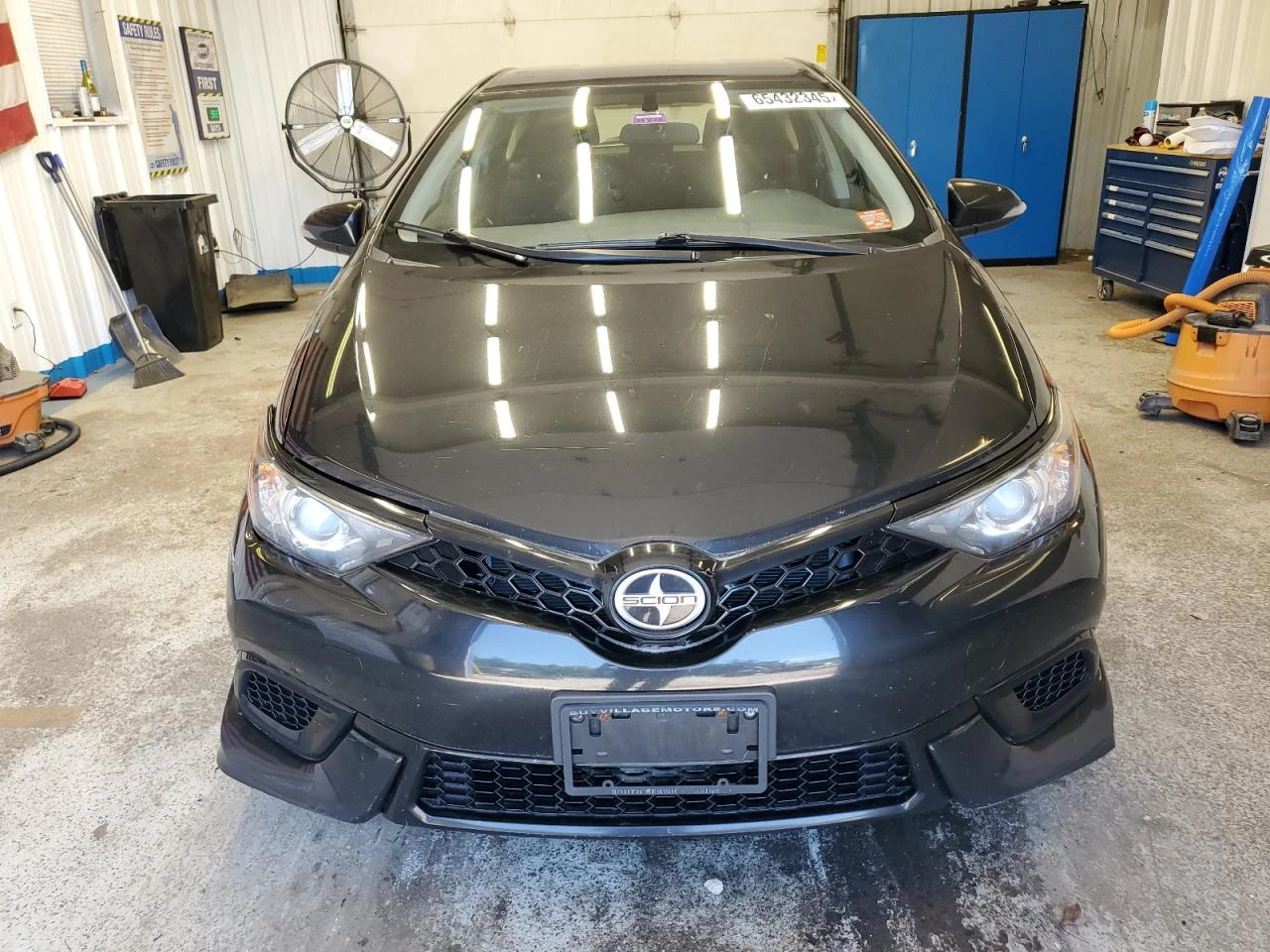 Toyota Auris  - изображение 2