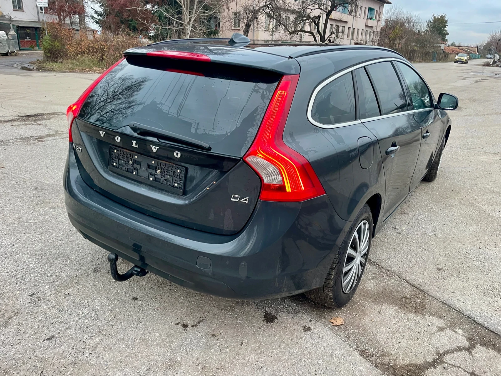 Volvo V60 D4 navi  | Mobile.bg   7