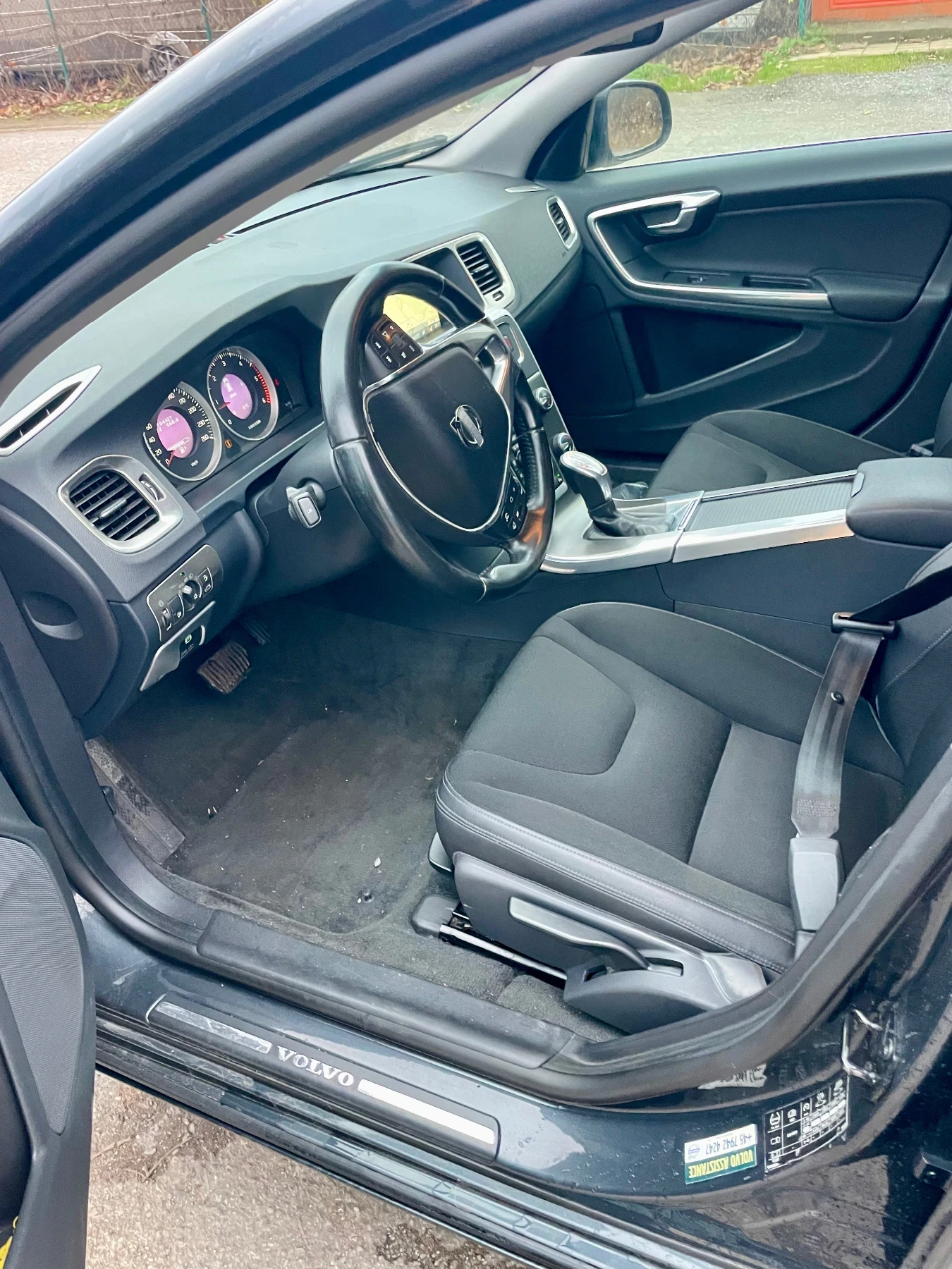 Volvo V60 D4 navi  | Mobile.bg   11