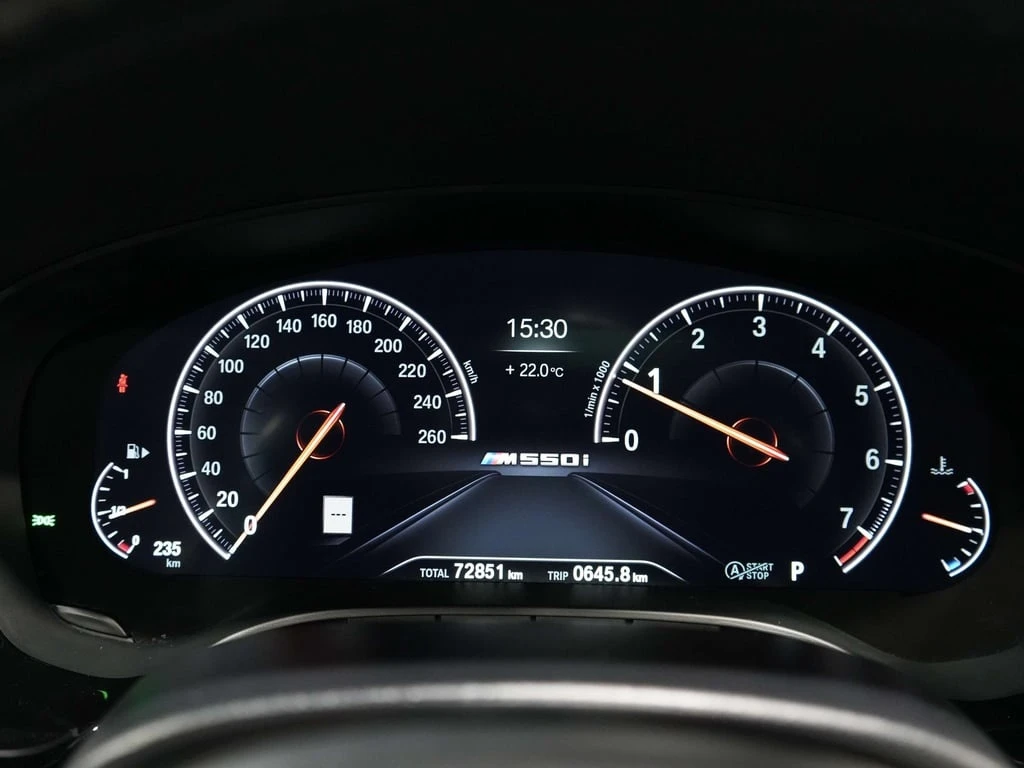 BMW 550 M550* xDrive * CARFAX * ���� �� �������� | Mobile.bg � ����������� 9