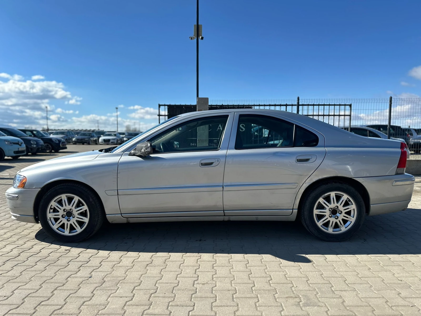 Volvo S60 / 2.4D / 185 HP /  - изображение 2