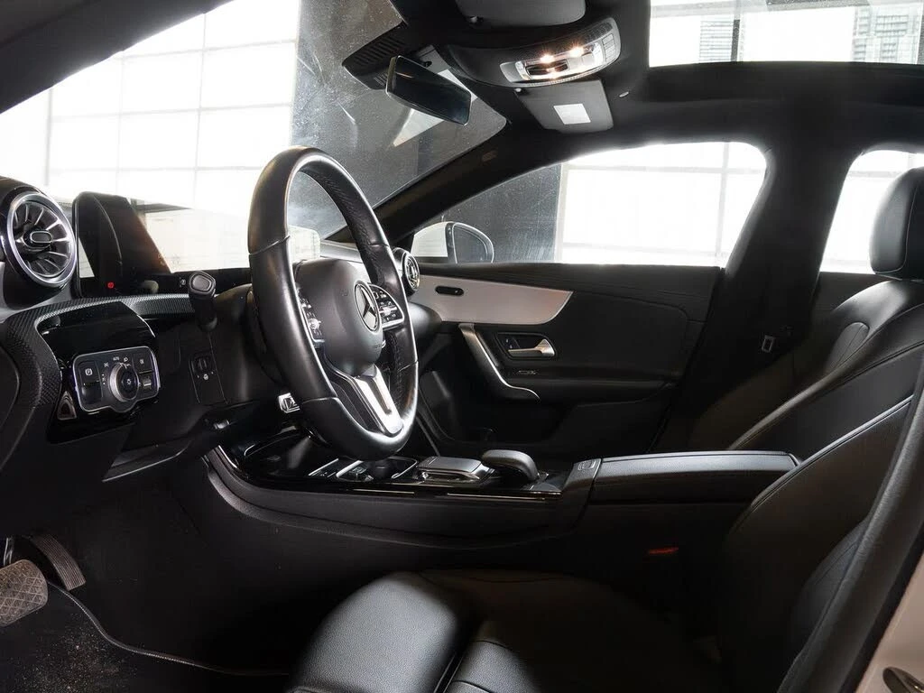 Mercedes-Benz CLA * АвтоКредит * (ЦЕНА ДО БГ), снимка 11 - Автомобили и джипове - 54030833