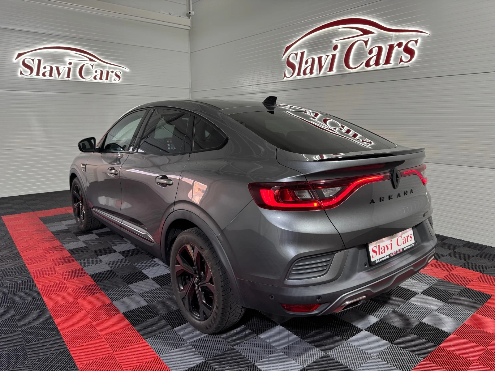 Renault Arkana 1.6 FULL HYBRID E-TECH/ FAST TRACK/ SERV. HISTORY, снимка 4 - Автомобили и джипове - 54128912