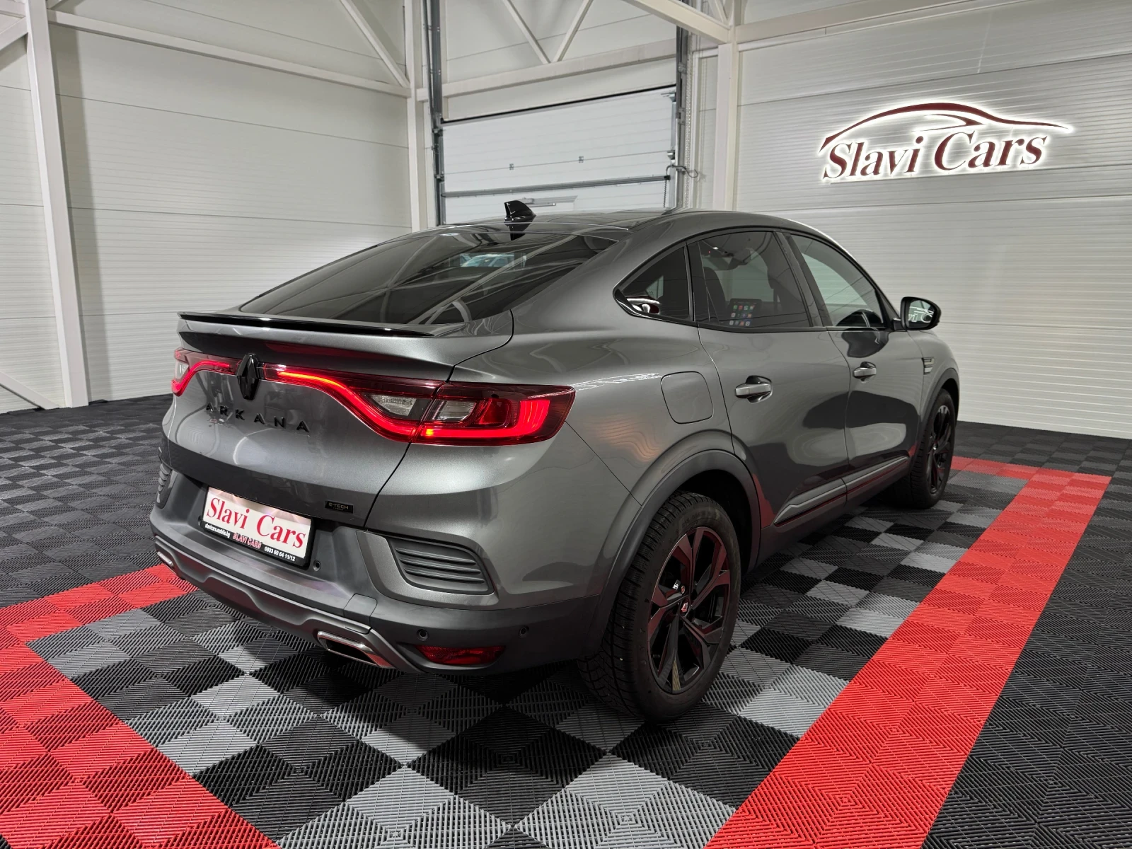 Renault Arkana 1.6 FULL HYBRID E-TECH/ FAST TRACK/ SERV. HISTORY, снимка 6 - Автомобили и джипове - 54128912