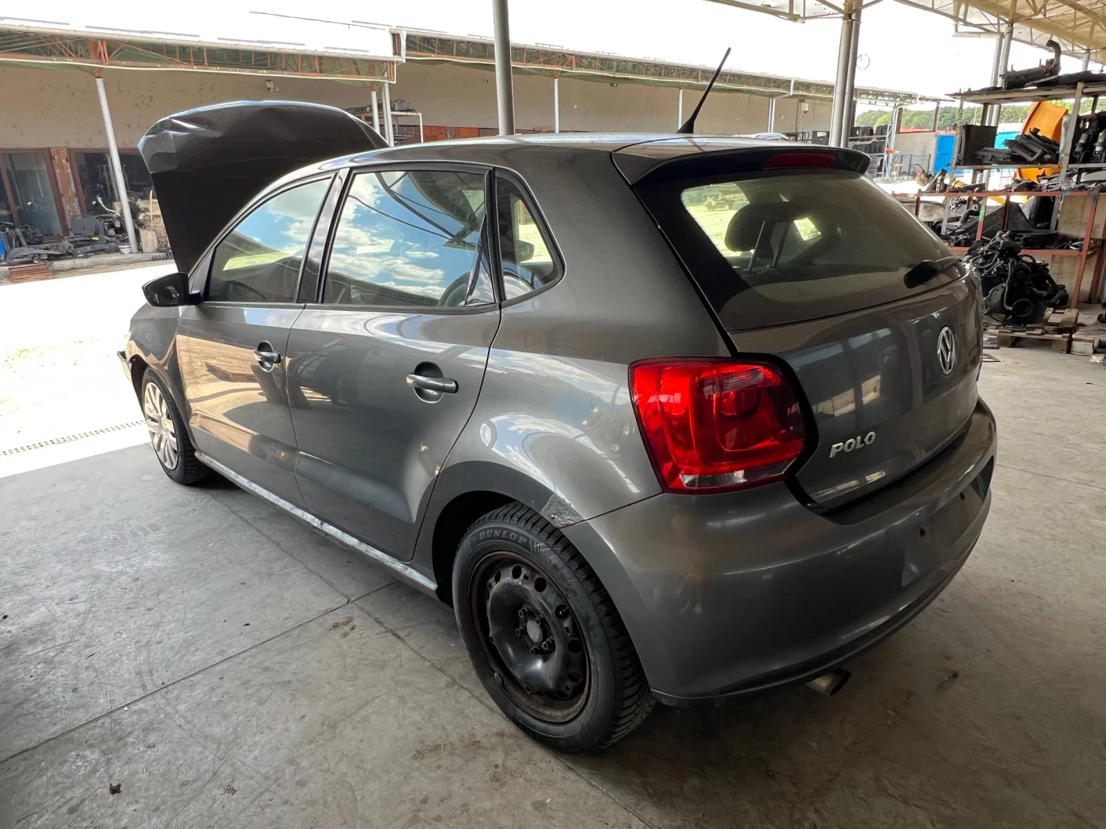 VW Polo 1.6TDi CAY , снимка 4 - Автомобили и джипове - 54139933