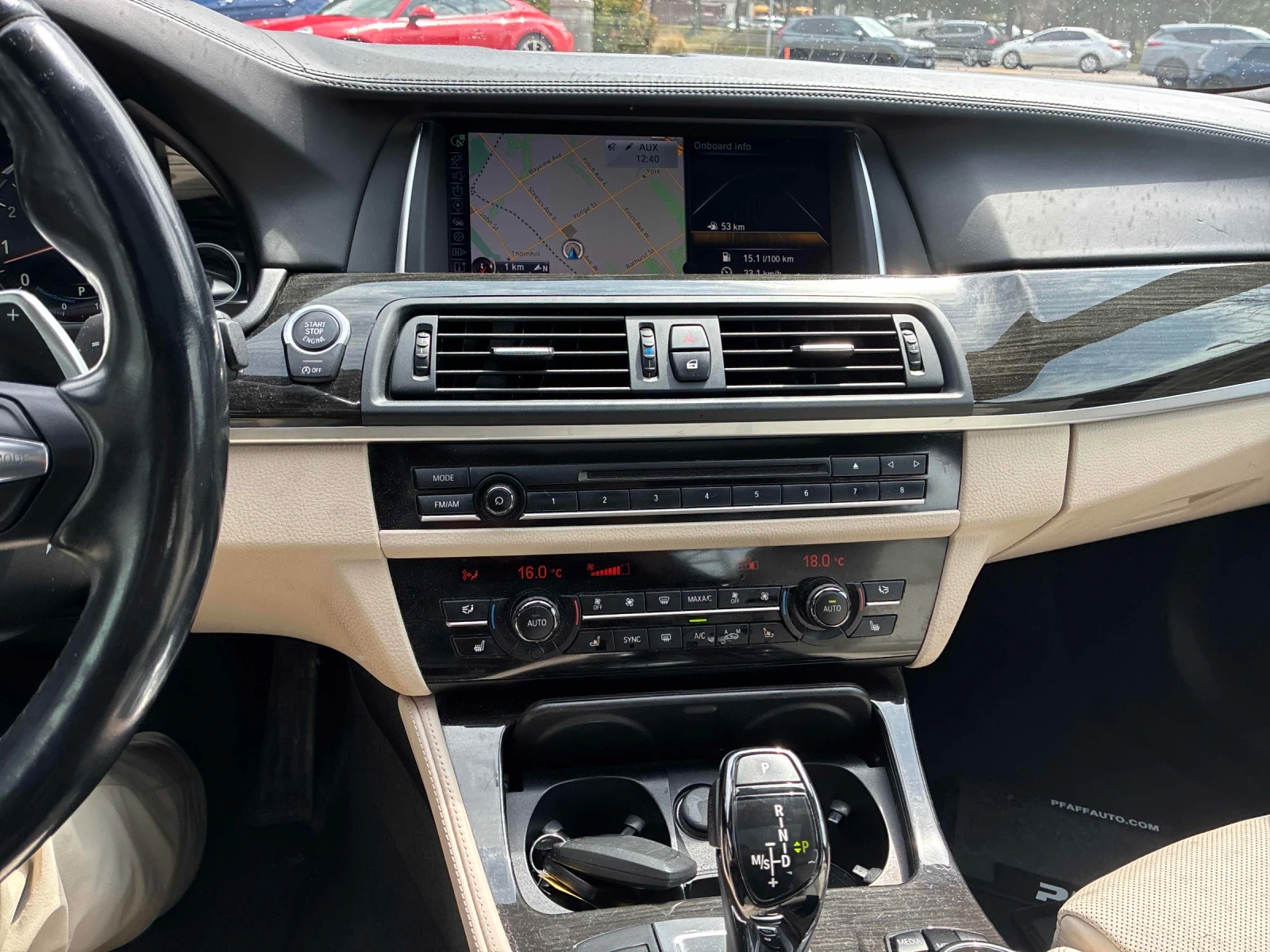 BMW 535 ПАНОРАМА * ПОДГРЕВ * ОБДУХВАНЕ * АВТО КРЕДИТ, снимка 7 - Автомобили и джипове - 54240907