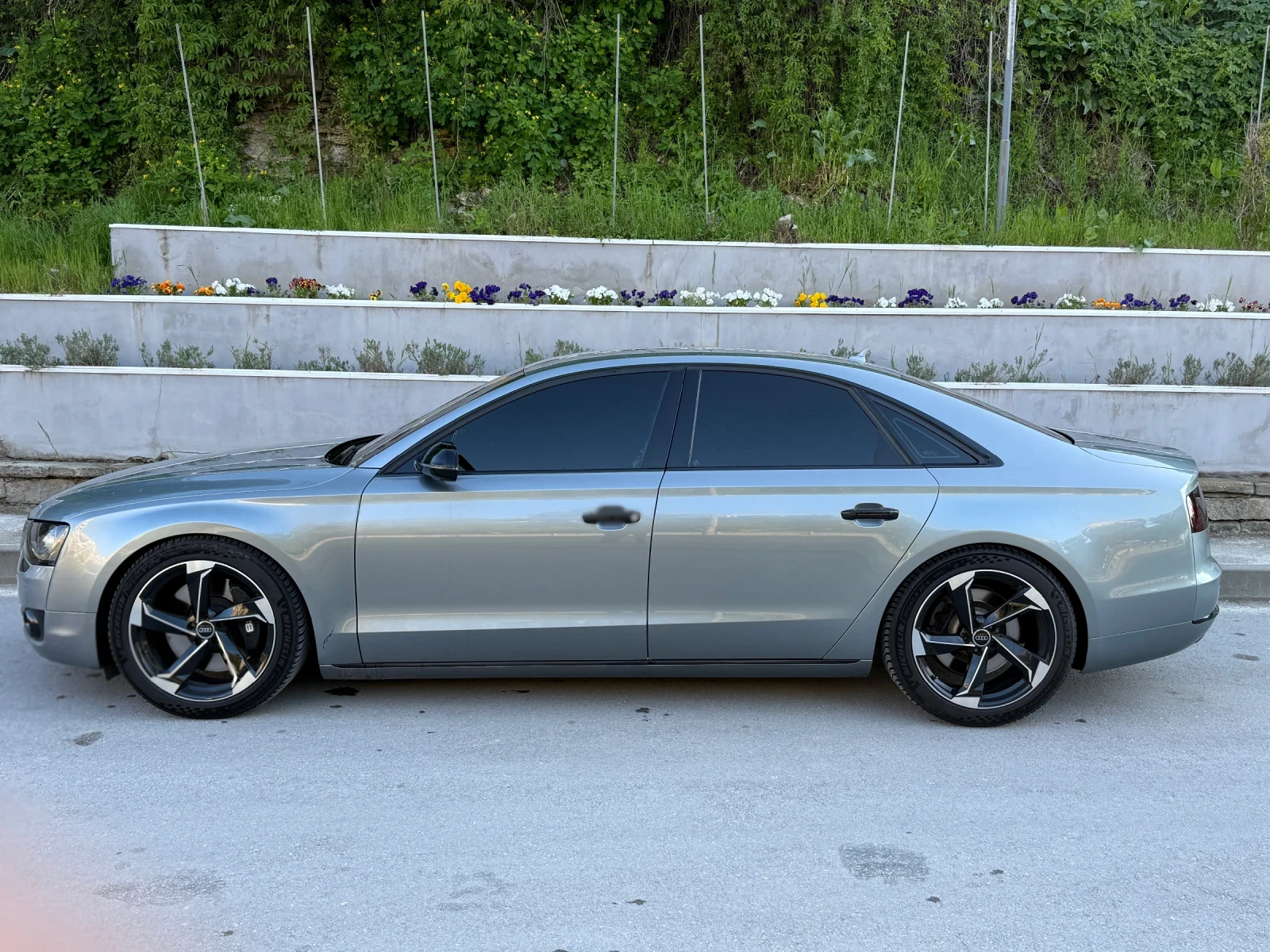 Audi A8 * МАСАЖ* ОБДУХВАНЕ* ACTIVE SOUND* 4.2TDI* ТОППП* , снимка 4 - Автомобили и джипове - 54401939