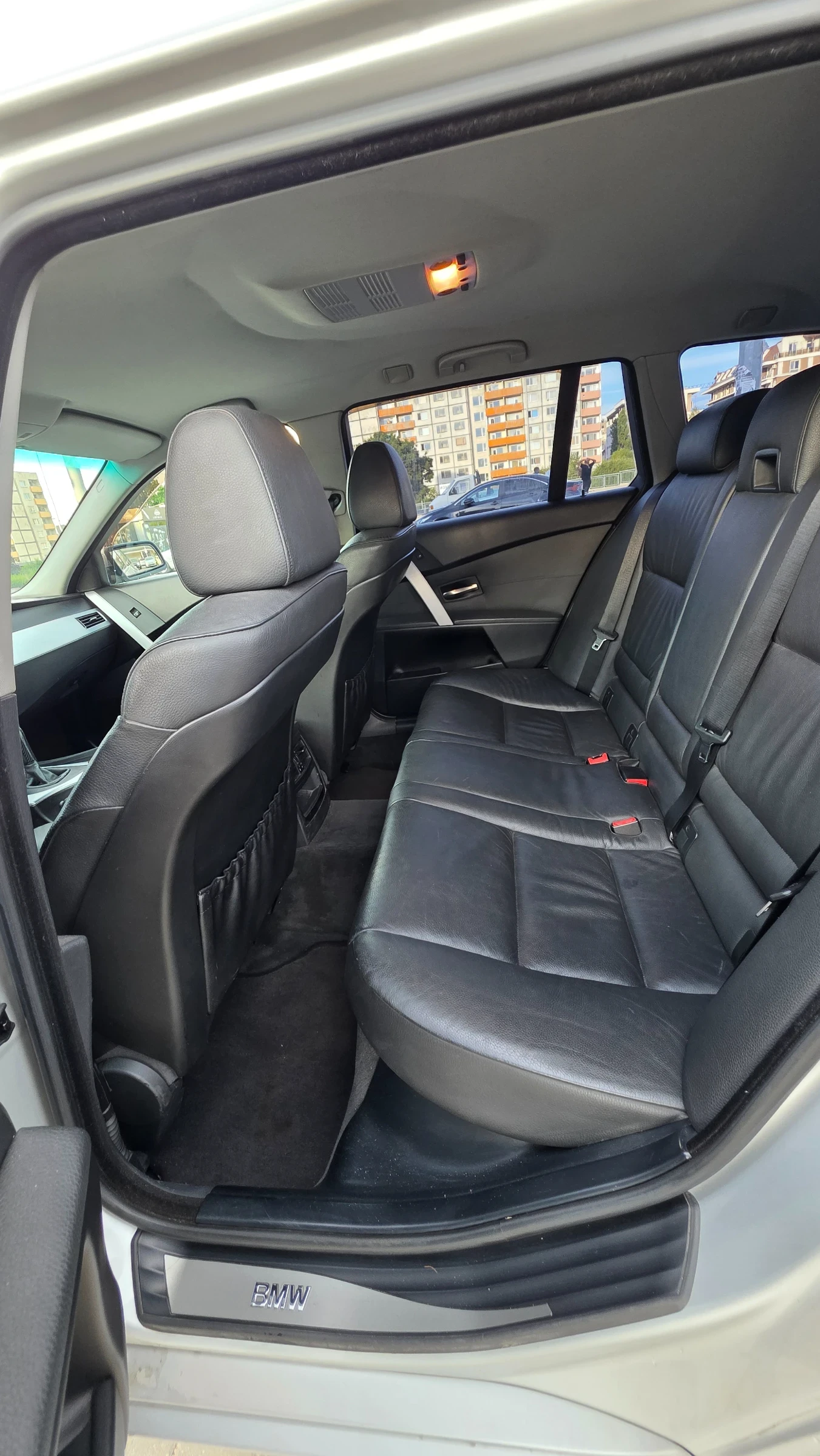 BMW 530 XD, снимка 15 - Автомобили и джипове - 54996362