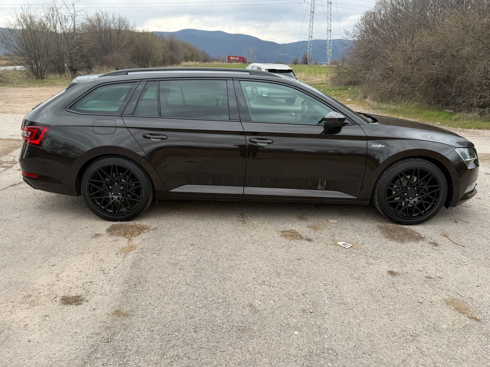 Skoda Superb L&K, АМБИЕНТ, КАМЕРА, ПОДГРЕВ, ДИСТРОНИК, снимка 7 - Автомобили и джипове - 55092797
