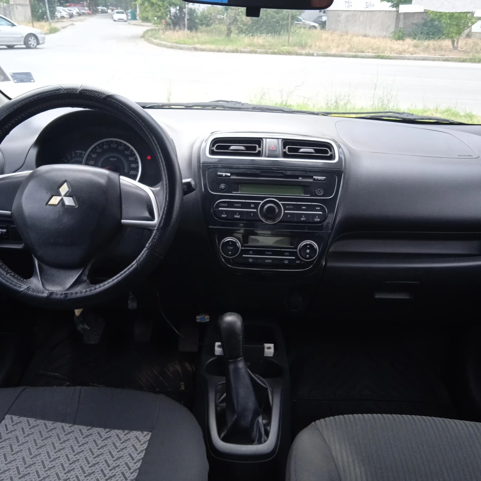 Mitsubishi Mirage 1.2, снимка 3 - Автомобили и джипове - 55148148