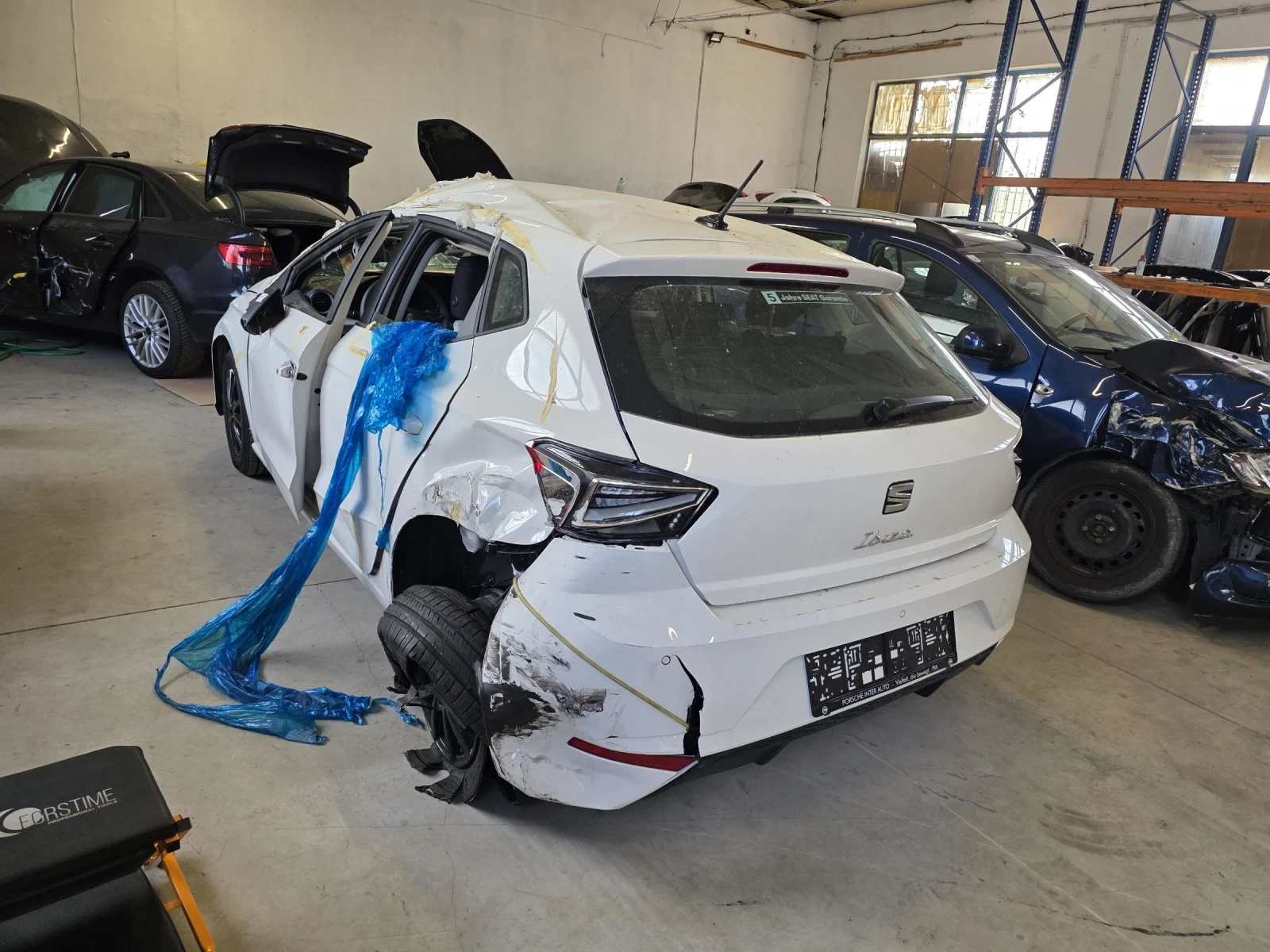 Seat Ibiza 1.0T 70kw. 8999км., снимка 4 - Автомобили и джипове - 55191945