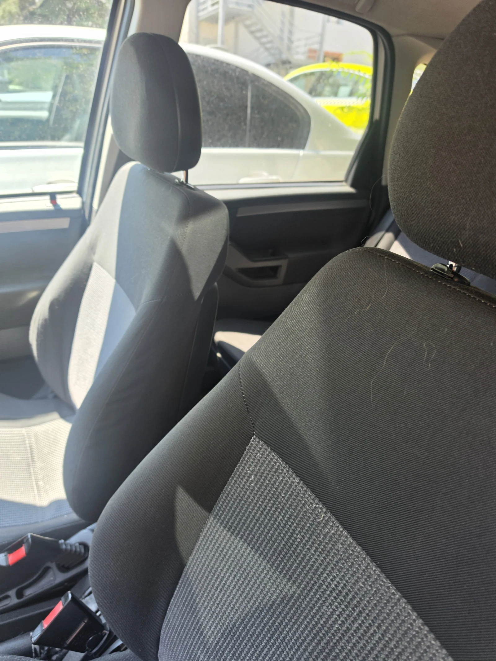 Opel Meriva, снимка 9 - Автомобили и джипове - 55252587