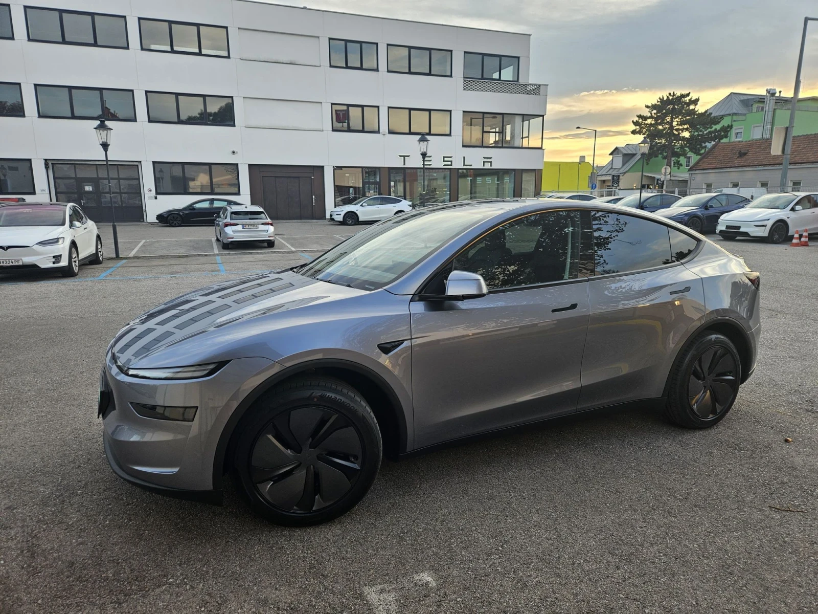 Tesla Y Juniper LR AWD Телгич, снимка 6 - Автомобили и джипове - 56004938