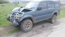 Mitsubishi Pajero  - [1] 