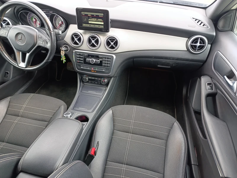 Mercedes-Benz GLA 220 D 4MATIC Лизинг , снимка 10 - Автомобили и джипове - 48867633