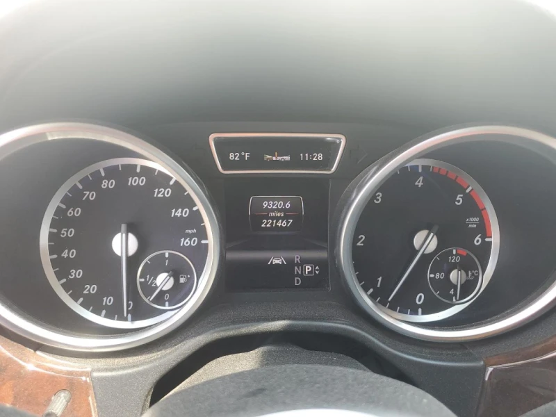 Mercedes-Benz GL 350 BLUETEC 4MATIC, снимка 9 - Автомобили и джипове - 52279124