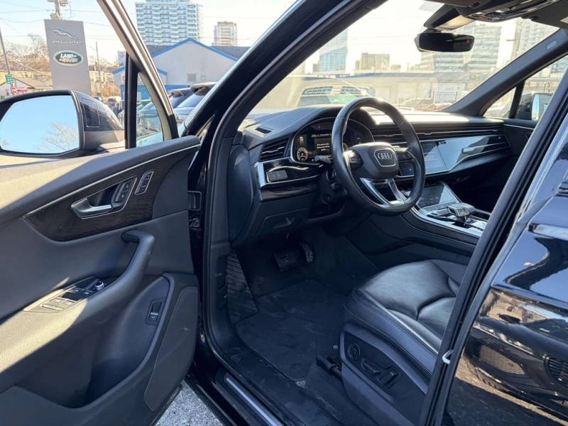 Audi Q7 * quattro Premium * CARFAX * БЕЗ ПЪРВОНАЧАЛНА ВНОС, снимка 13 - Автомобили и джипове - 53111912