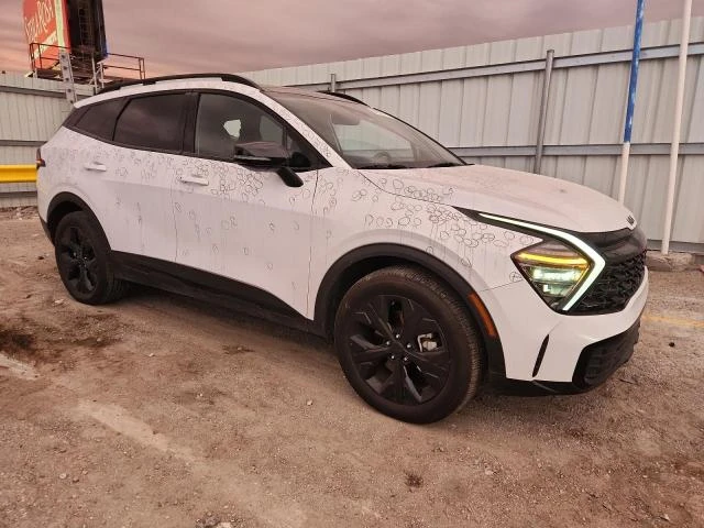 Kia Sportage ПОДГРЕВ* КАМЕРА* КЕЙЛЕС* LANE* ASSIST, снимка 4 - Автомобили и джипове - 53741142