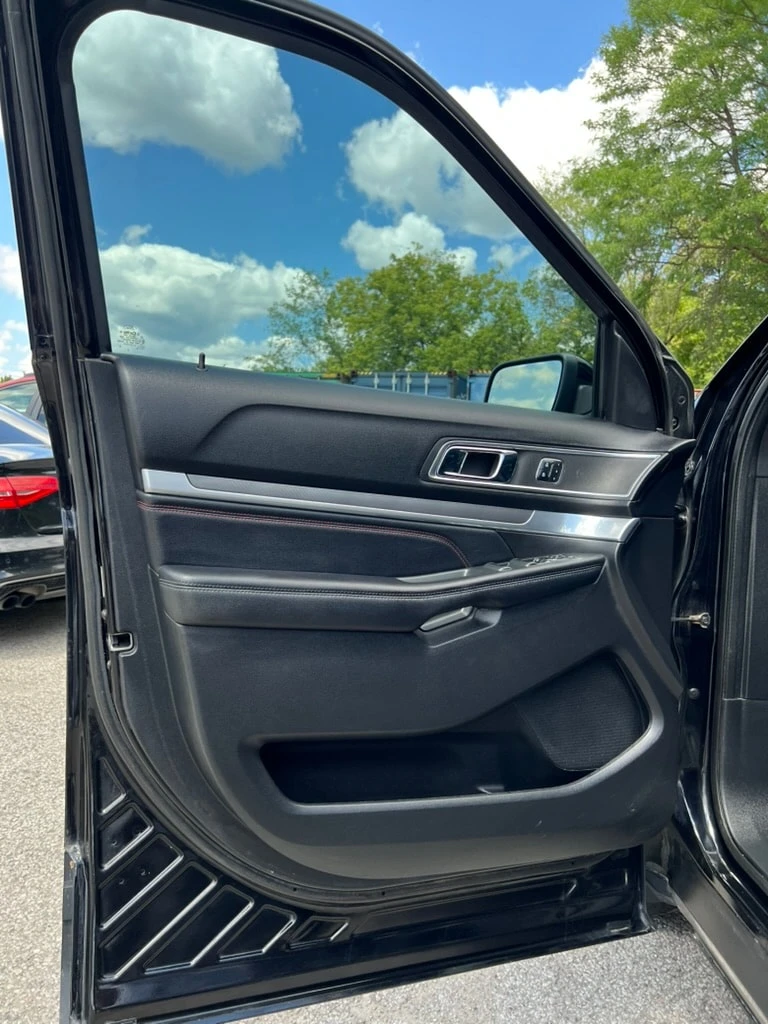 Ford Explorer * Sport * CARFAX * ОПЦИЯ ЗА ФИНАНСИРАНЕ , снимка 11 - Автомобили и джипове - 56002069