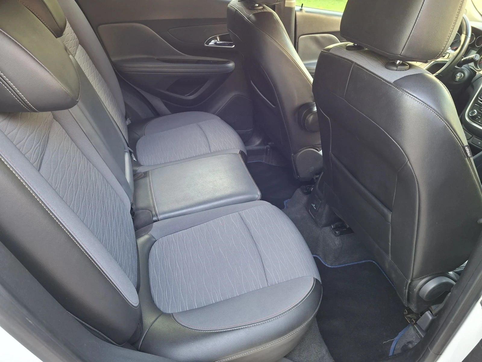 Opel Mokka 1.6CDTI* Cosmo* Euro6B - изображение 10