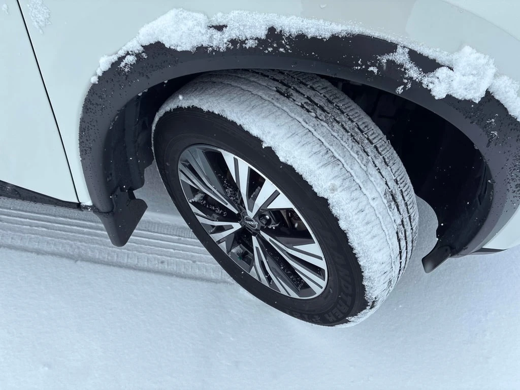 Nissan Rogue * SV * CARFAX *    | Mobile.bg   7