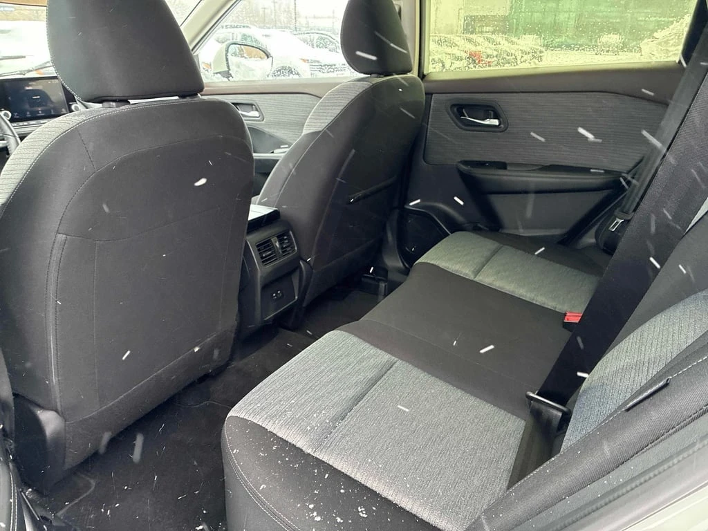 Nissan Rogue * SV * CARFAX *    | Mobile.bg   13