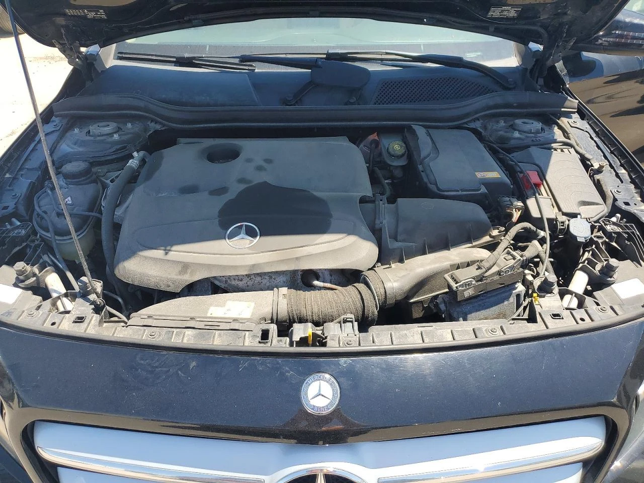 Mercedes-Benz GLA 250 4MATIC, снимка 11 - Автомобили и джипове - 54633238
