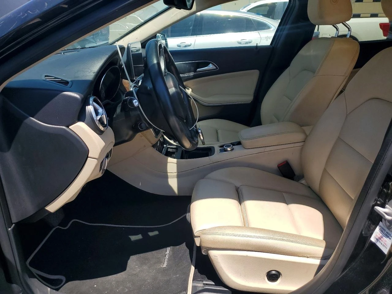 Mercedes-Benz GLA 250 4MATIC, снимка 7 - Автомобили и джипове - 54633238