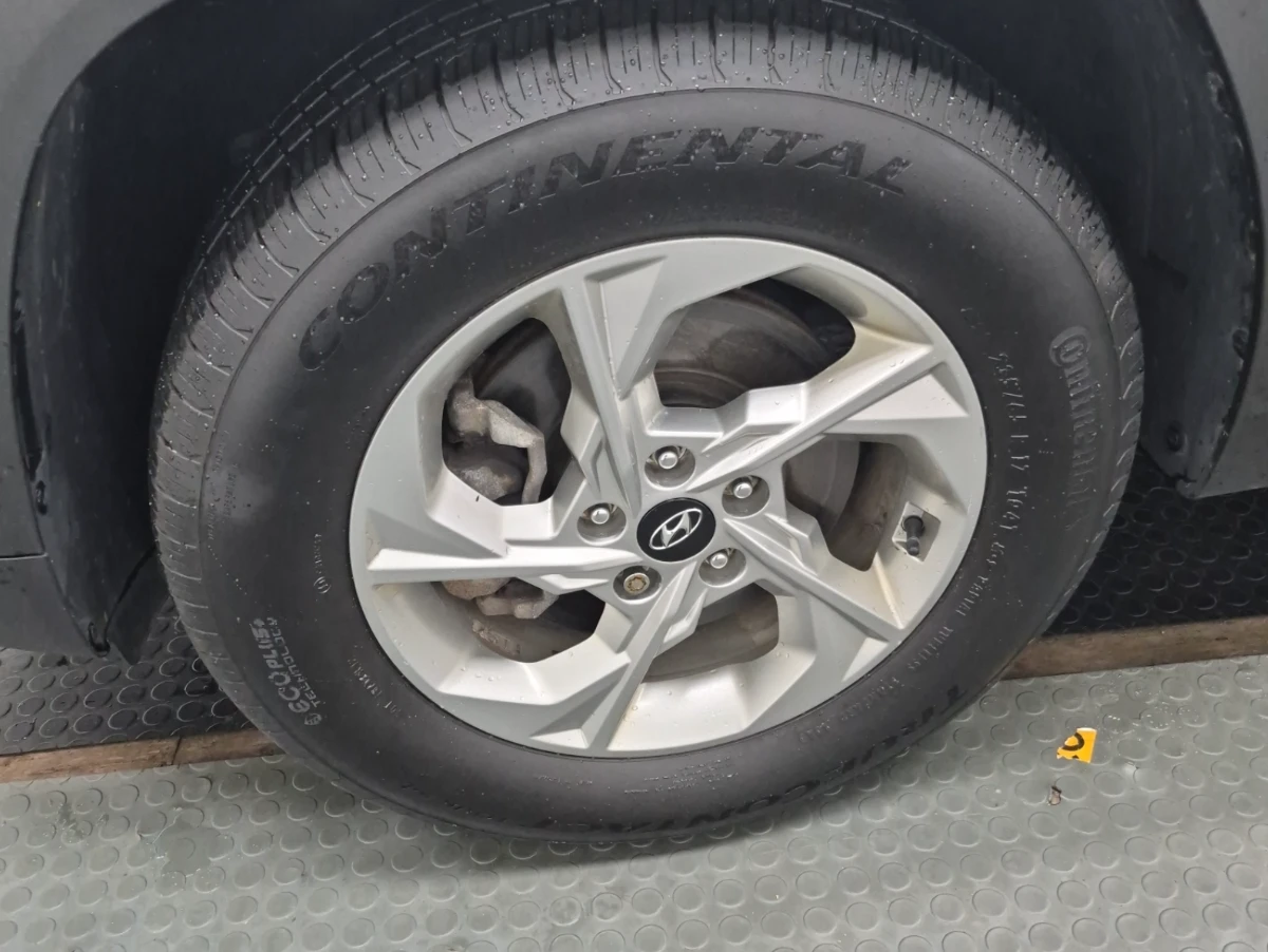 Hyundai Tucson AWD* Камера* Lane assist* High Beam* , снимка 13 - Автомобили и джипове - 55152045