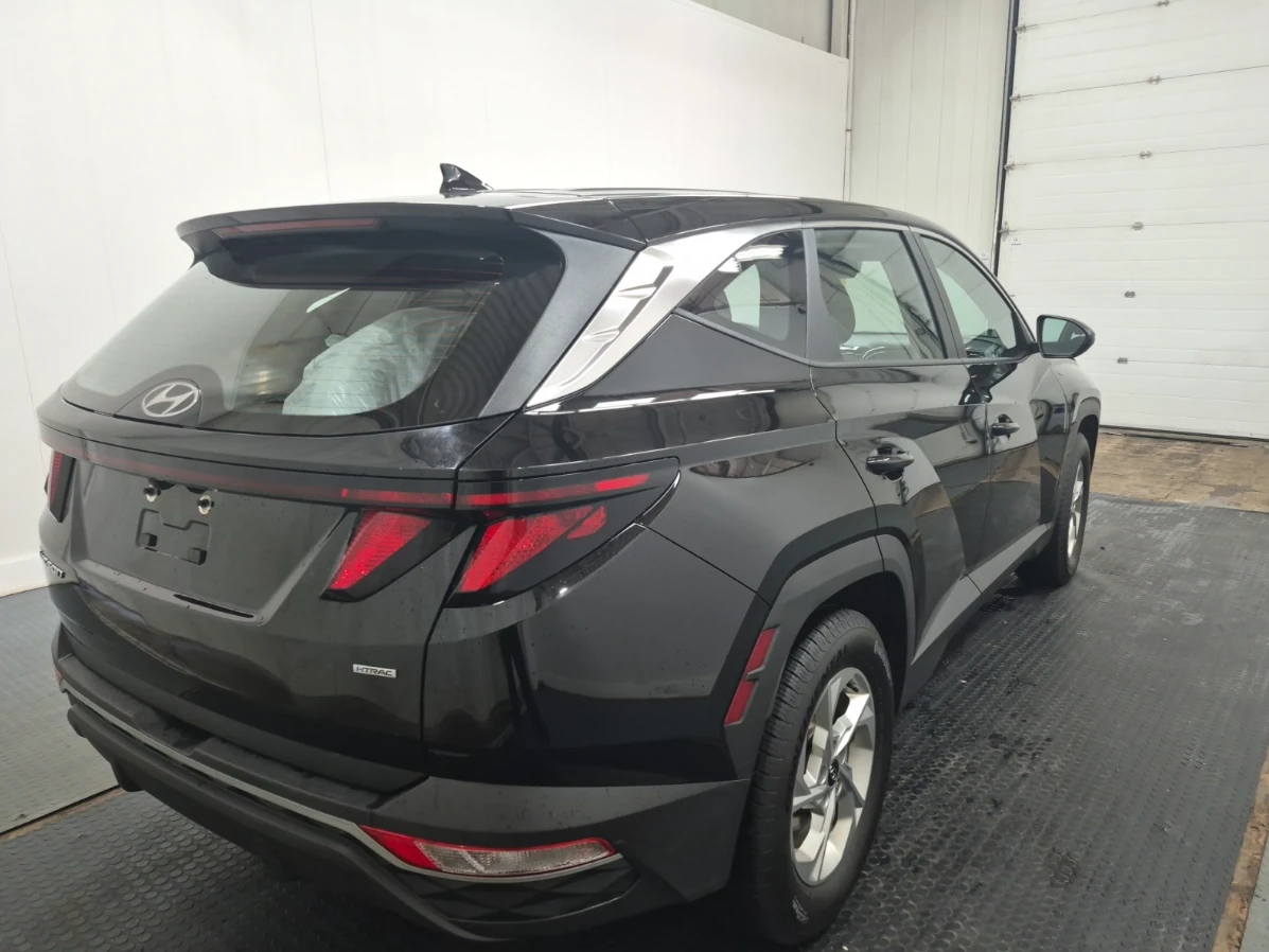 Hyundai Tucson AWD* Камера* Lane assist* High Beam* , снимка 6 - Автомобили и джипове - 55152045