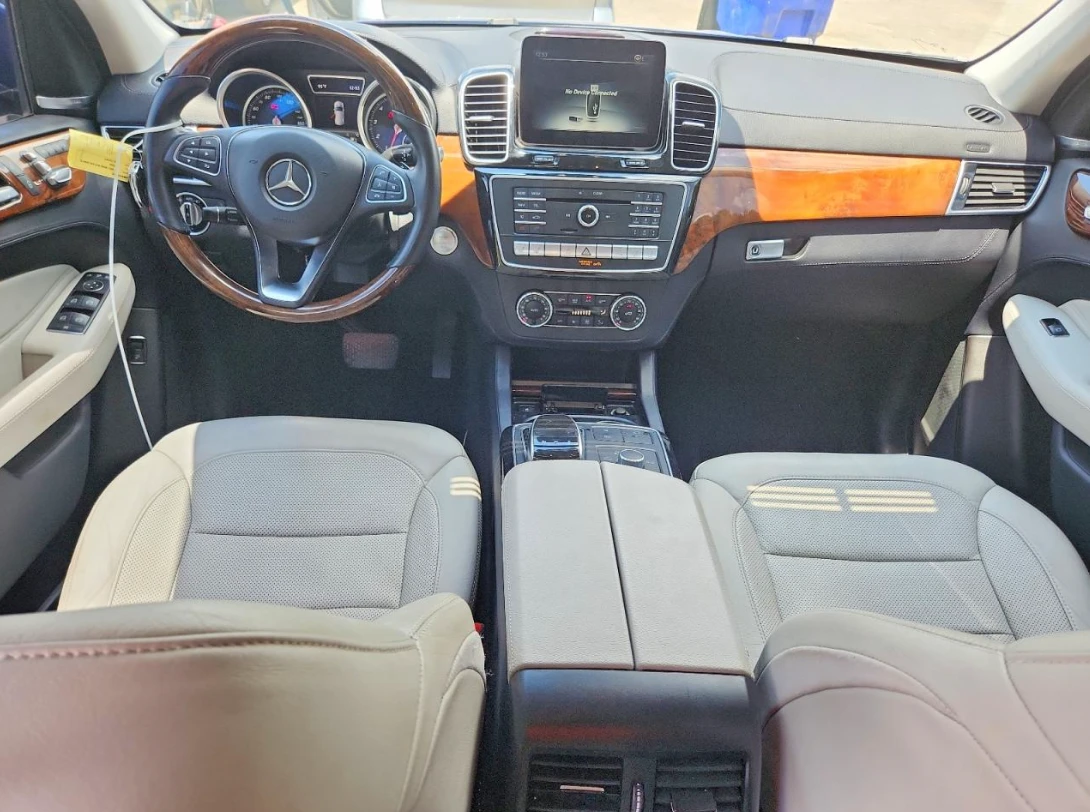 Mercedes-Benz GLE 350 * 4MATIC* Подгрев* Blind Spot* Back Cam* , снимка 8 - Автомобили и джипове - 55481712
