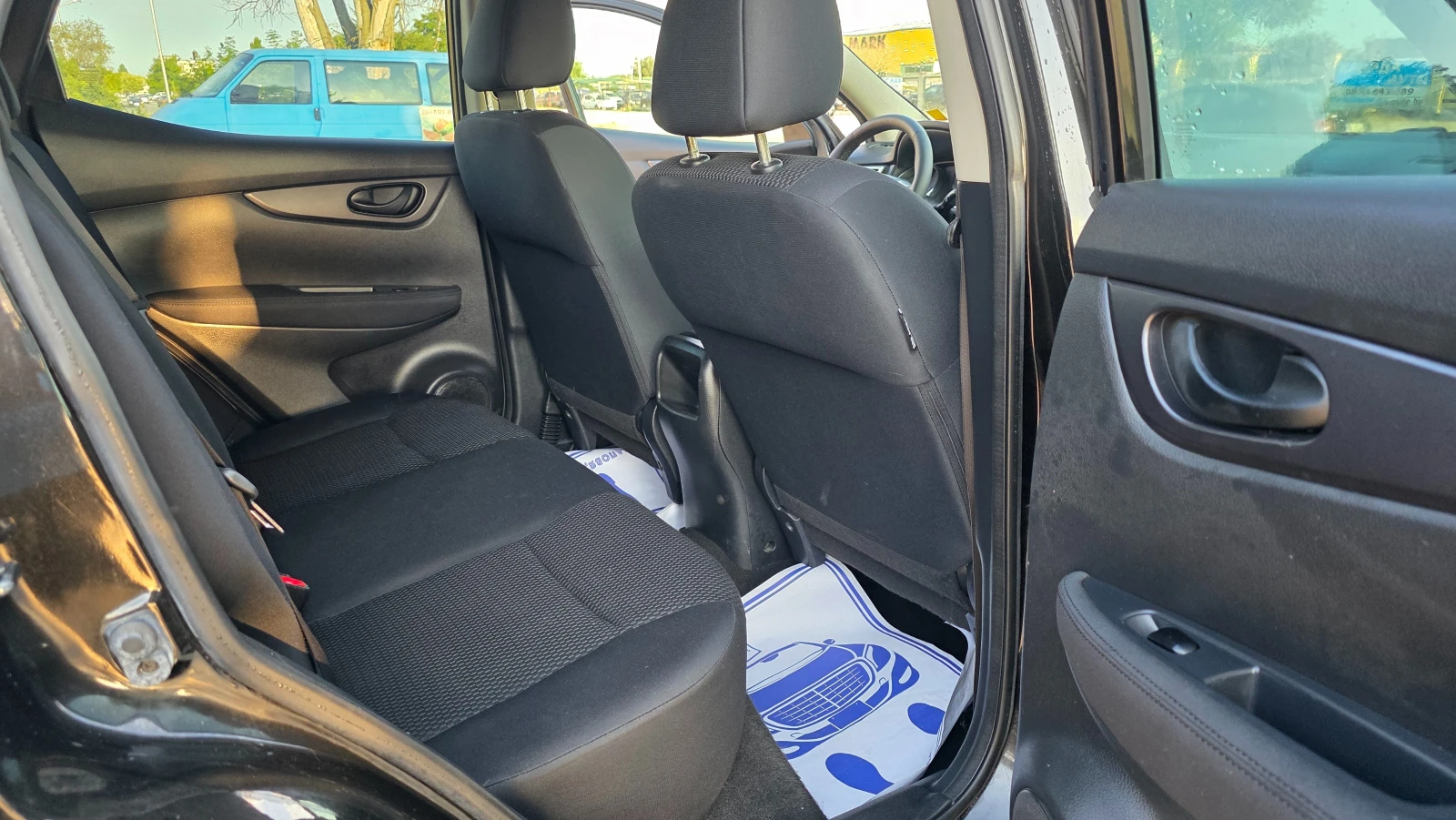 Nissan Qashqai УНИКАТ, снимка 10 - Автомобили и джипове - 55579551
