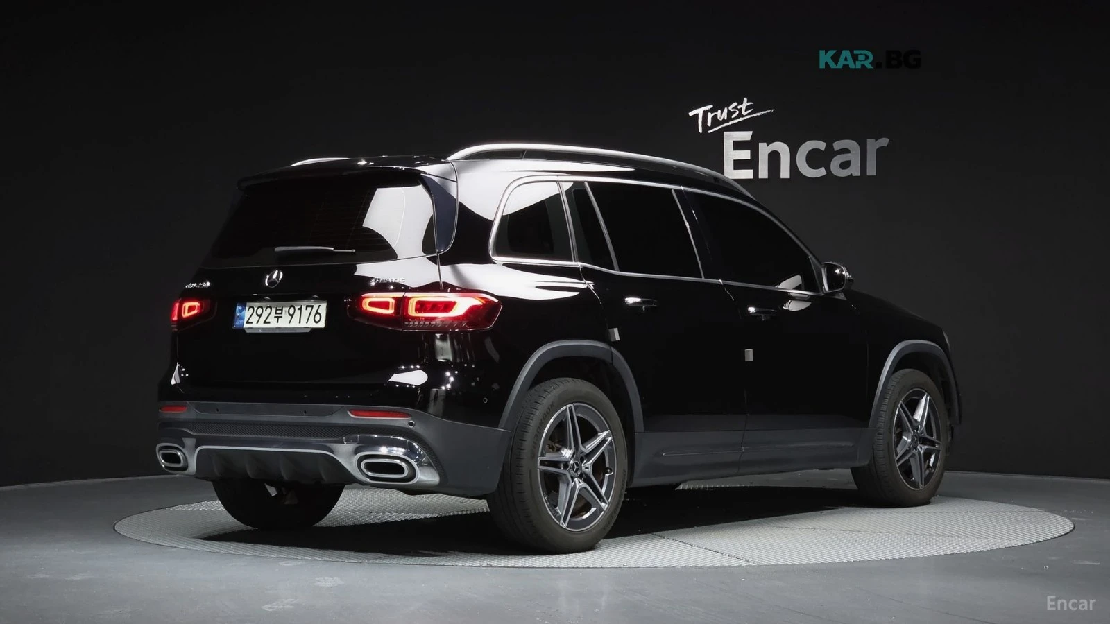 Mercedes-Benz GLB 250 4MATIC* ДИСТРОНИК* ПОДГРЕВ* КАМЕРА* ПАНОРАМА* , снимка 3 - Автомобили и джипове - 55804316