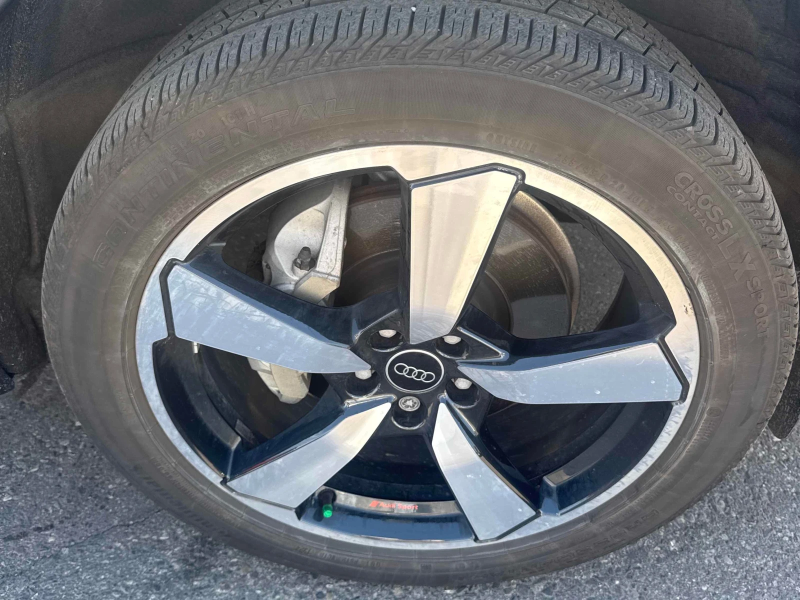 Audi Q5  Technik / 360 / Distronic / B&O / Carfax, снимка 7 - Автомобили и джипове - 56149793