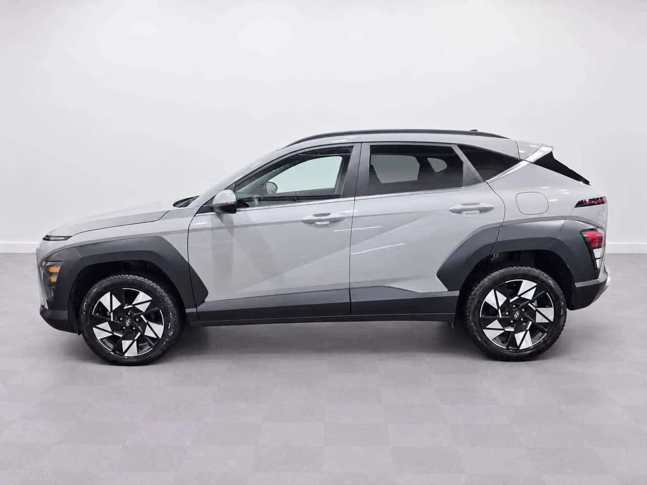 Hyundai Kona, снимка 4 - Автомобили и джипове - 56686868