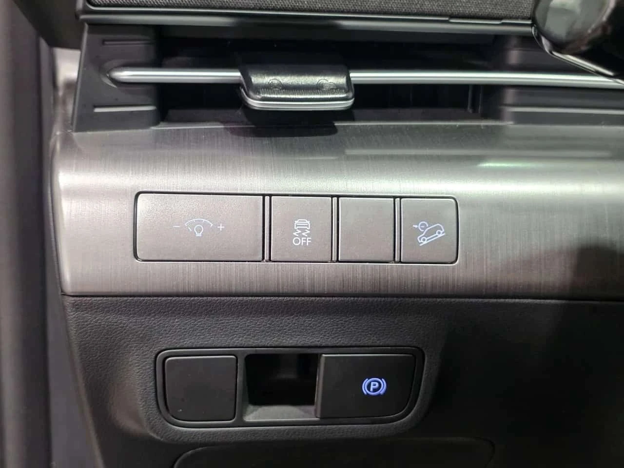 Hyundai Kona, снимка 12 - Автомобили и джипове - 56686868