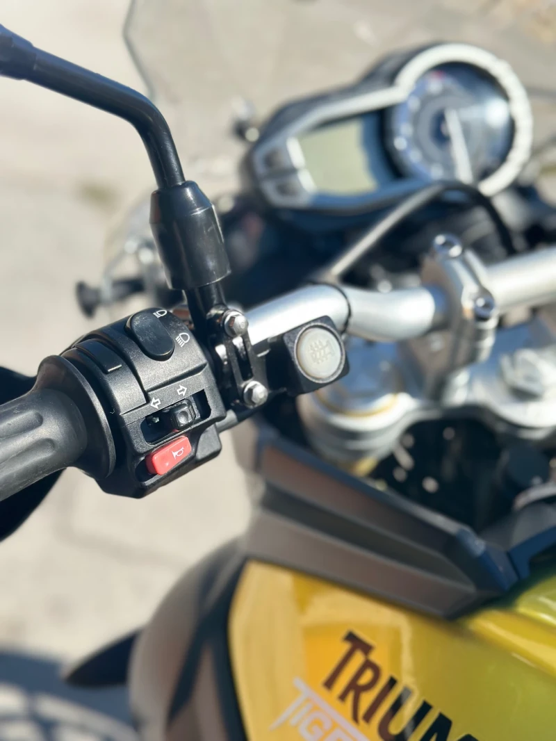 Triumph Tiger 800, снимка 10 - Мотоциклети и мототехника - 51821833